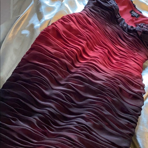 Adrianna Papell Evening Dress - Picture 9 of 11